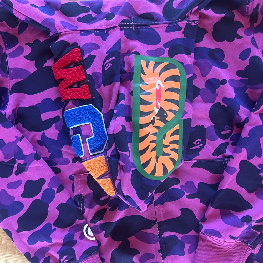 Bape Purple and Pink Camo Shark Hoodie Full Zip Size Size Large - Picture 9 of 12